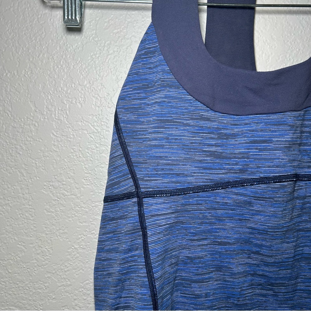 lululemon athletica Blue navy Tank Top women’s 10 active Athleisure gym workout - Picture 3 of 8